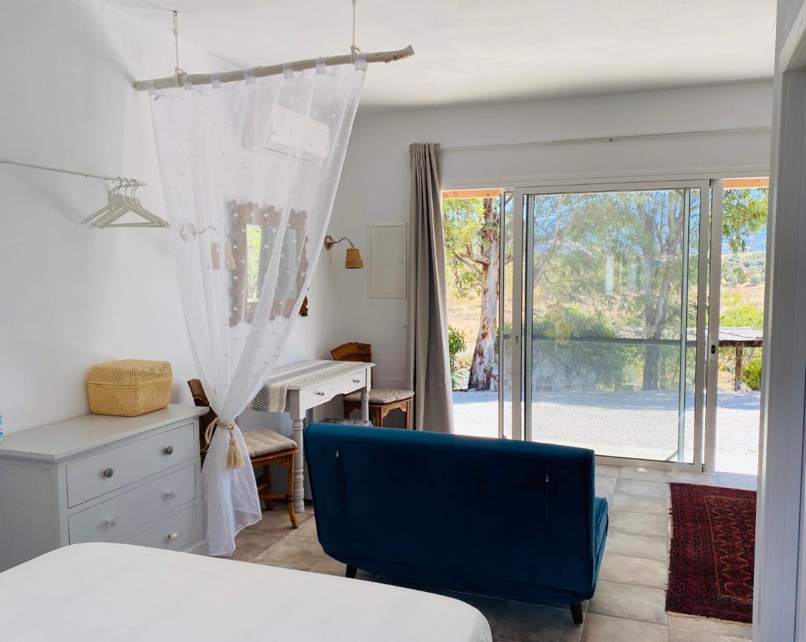 La Rustica En Vinuela, Piscina Privada Villa Bagian luar foto